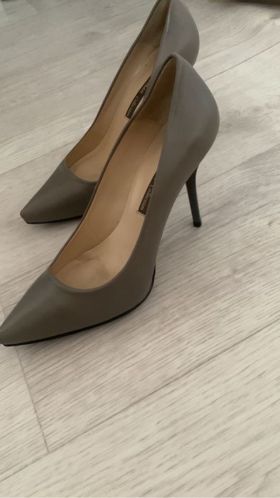 Продаю туфли