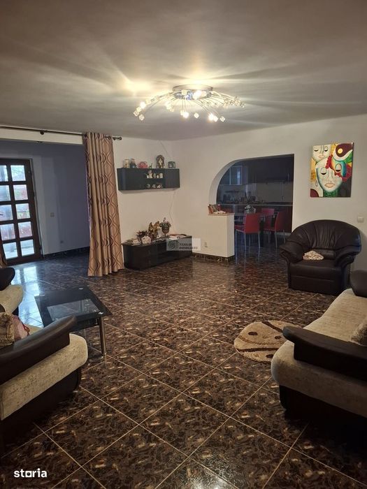 Casa/vila de vanzare in Garoafa /Vrancea