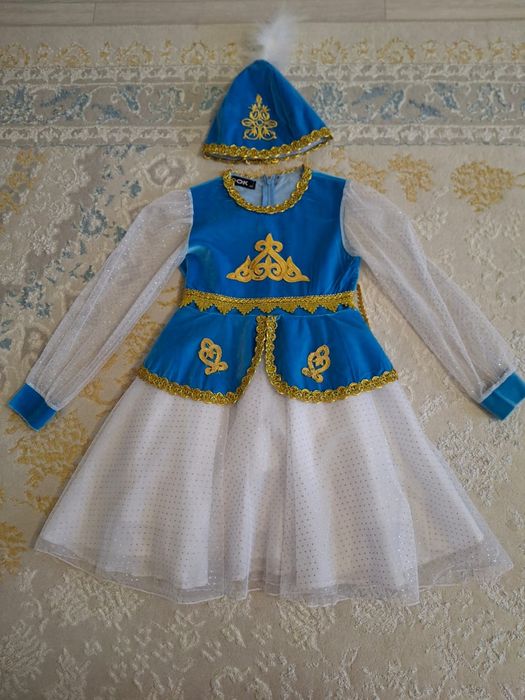 Продам куртку весна детская