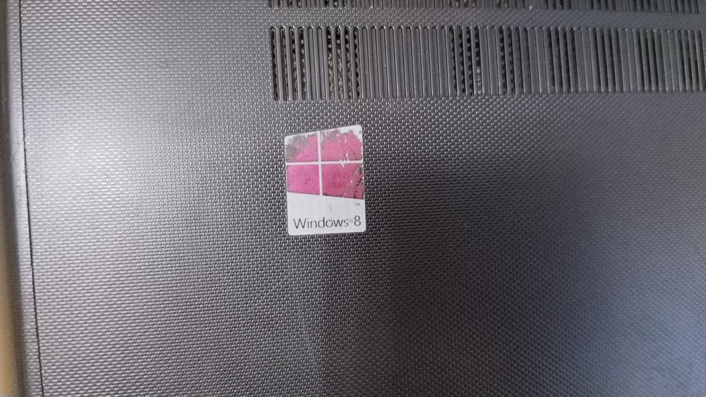 Продается ноутбук. Lenovo. Рабочий. .Б/ у