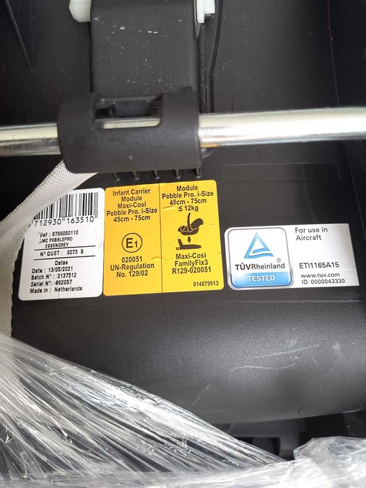 Scoica auto Maxi Cosi Pebble i Size, spalata si igienizata profesional