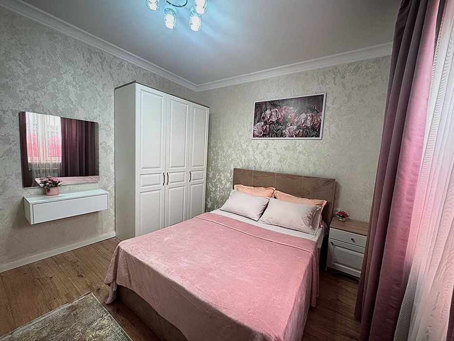 Продаётся 3-комнатная квартира на массиве М. Риёзий