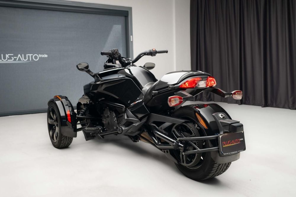 Can-Am Spyder Primul proprietar - FIRMA