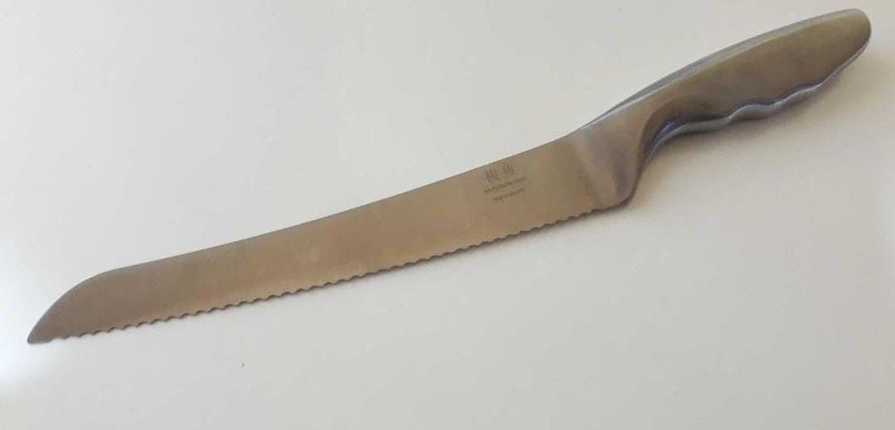 Cutit japonez pentru paine , molybdenum vanadium