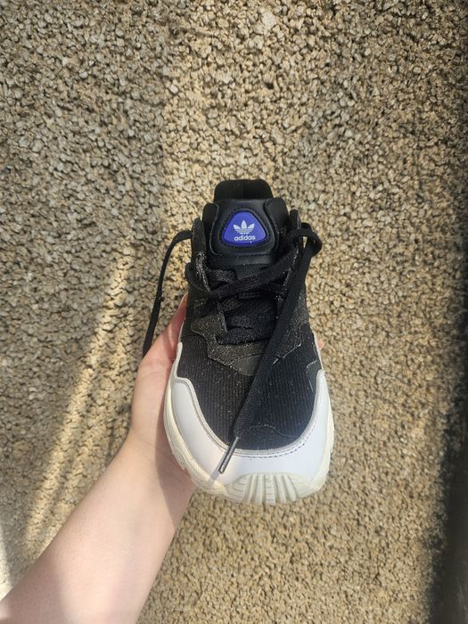 Adidas черни кецове