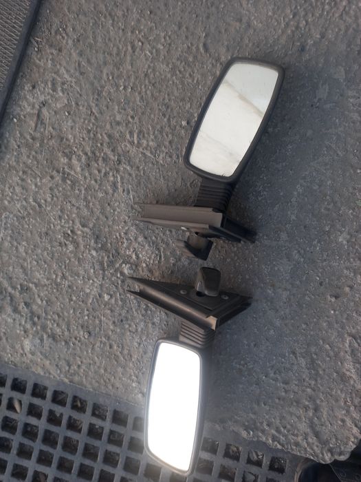 Зеркала две штуки