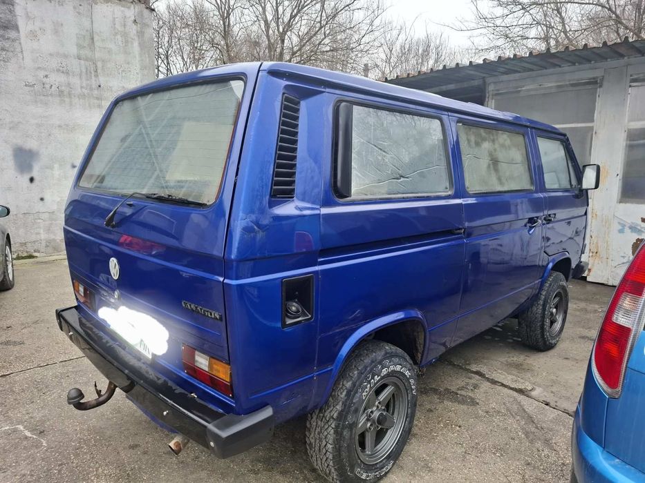 WVT3 Syncro Бус Син
