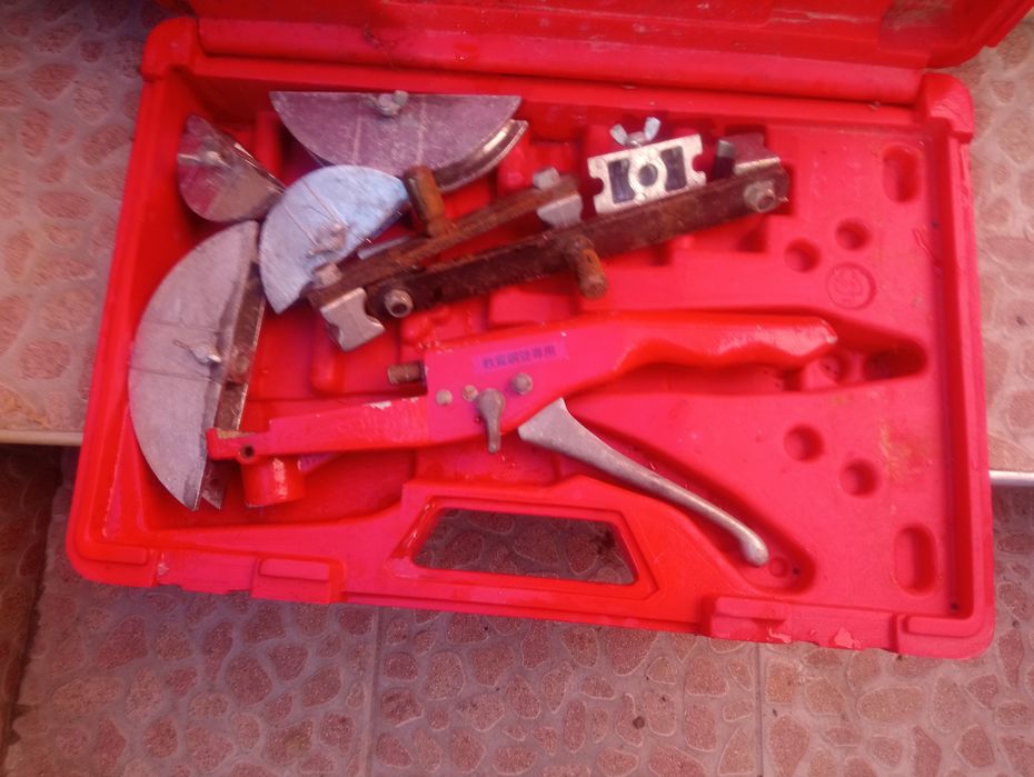 Машина за Изкривяване на Медни Тръби 4размера тръби