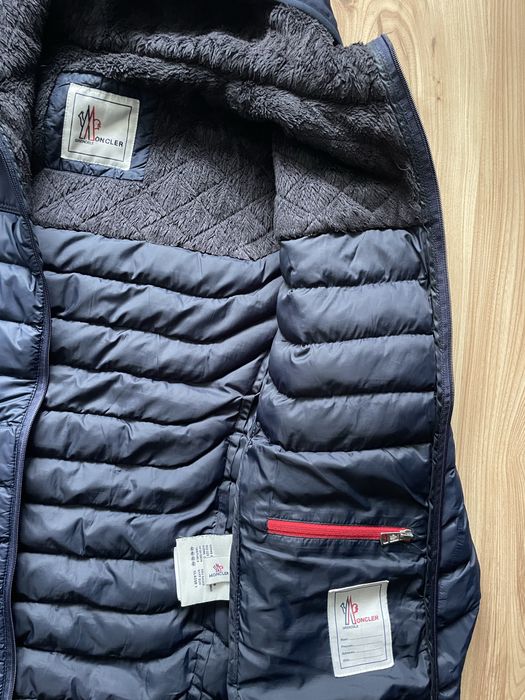 MONCLER / мъжко яке XL