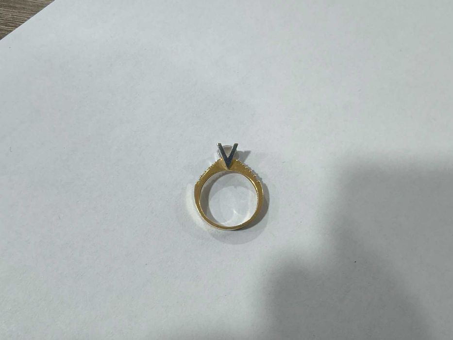 Златен пръстен 14карата