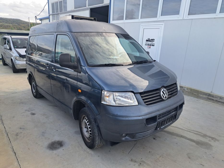 Фолксваген Т5 2.5ТДИ VW Transporter T5 2.5TDI АВТОМАТ САМО НА ЧАСТИ