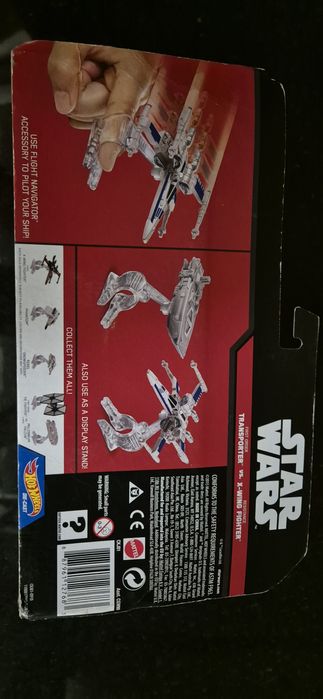 комплект fighters hot wheels star wars die-cast. нов, не е отварян.