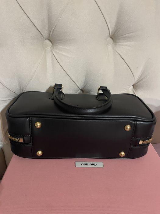 Miu miu дамска чанта