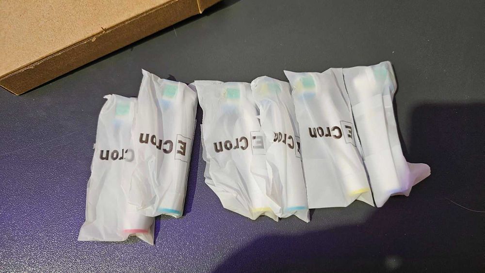 Електрическа четка орал б / oral B