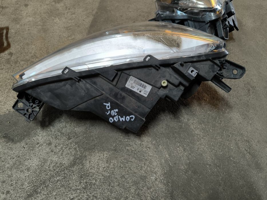 Фарове за Opel Combo