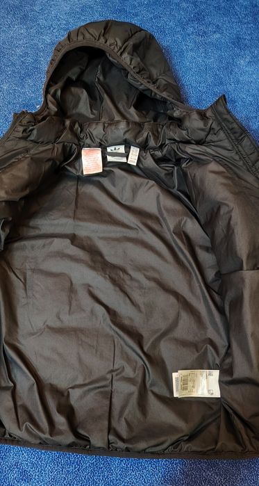 Продам фирменную куртку Adidas