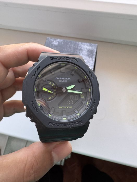 Продам Casio GA-2100-1A3