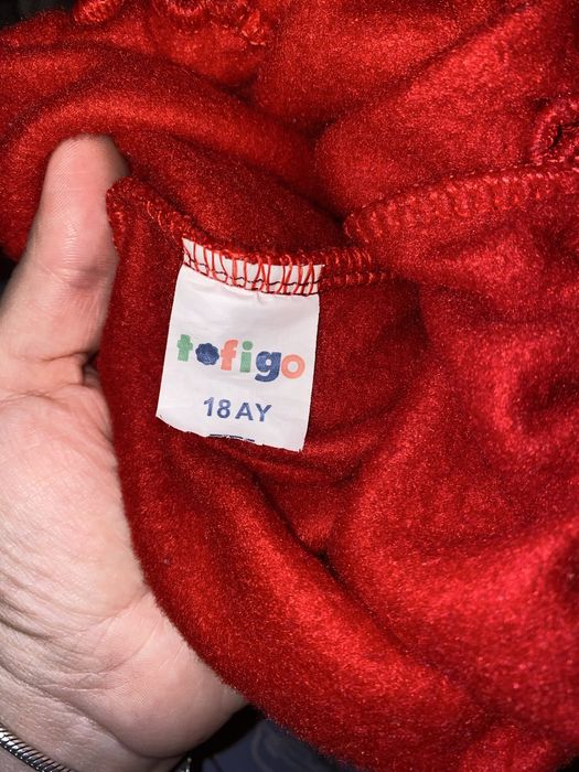 Costum gros rosu cu buline cu Minnie Mouse marimea 74-80