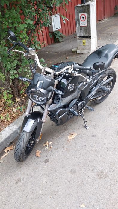 Vând zontes g1 125 2021