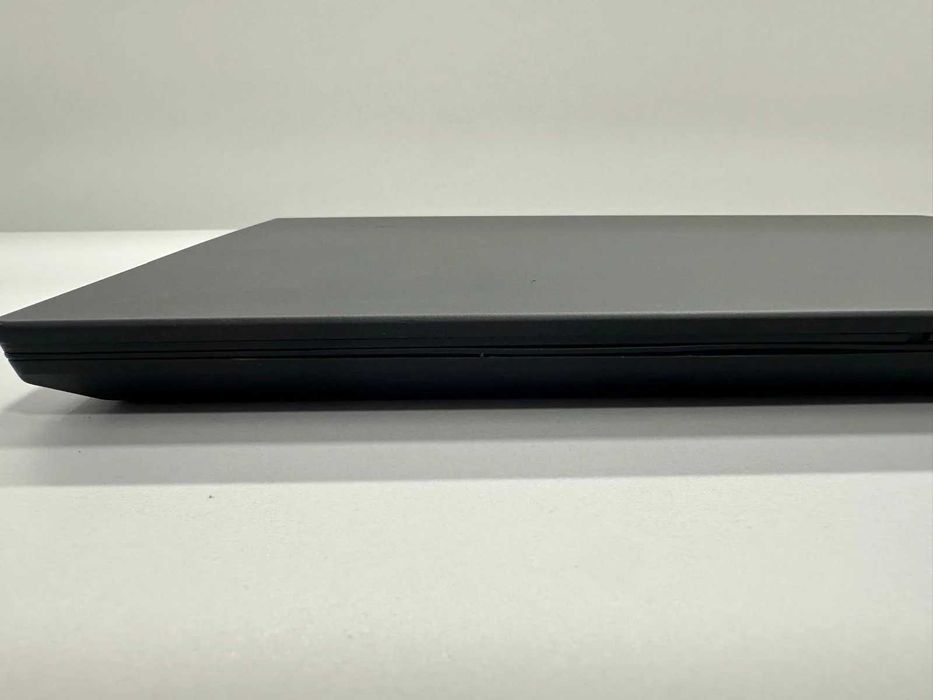 Laptop SH Lenovo Thinkpad T14 AMD Ryzen 5 PRO 4650U 512/16gb bat noua