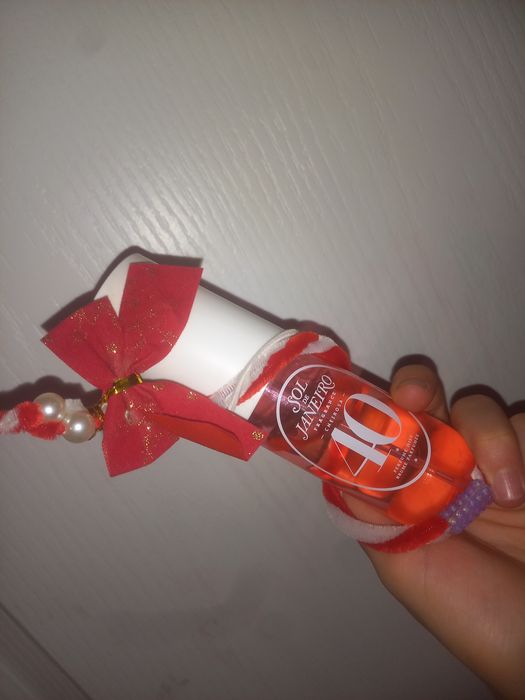 Окраска за подарък:)