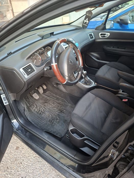 Продава се пежо 307 1.6.HDI