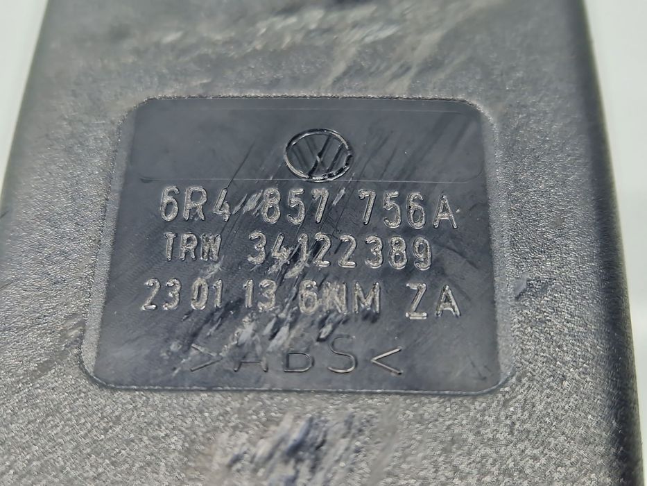 Capsa centura dreapta fata Volkswagen Polo (6R) [Fabr 2009-2016] 6R48