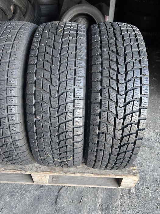 4 anvelope de iarna 215/65/16 Dunlop!