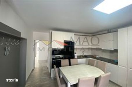 Semicentral - Vanzare casa - Str. Caraiman