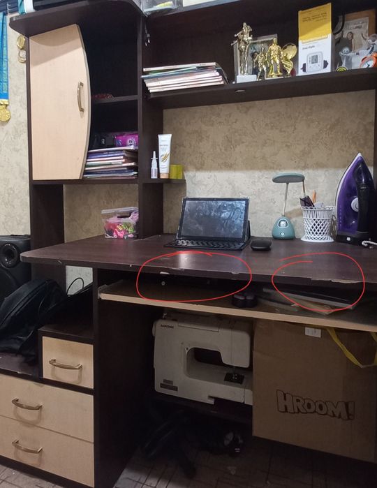 СРОЧНО продам стол ученический