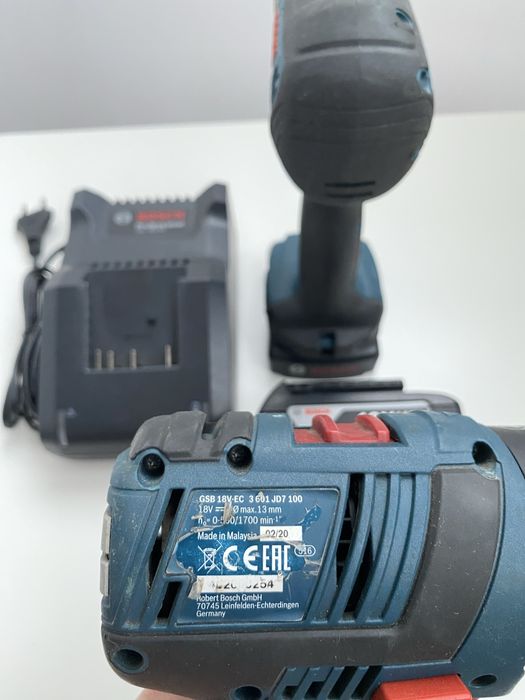 Masina de gaurit/ Autofiletanta Bosch GSB 18 V-EC