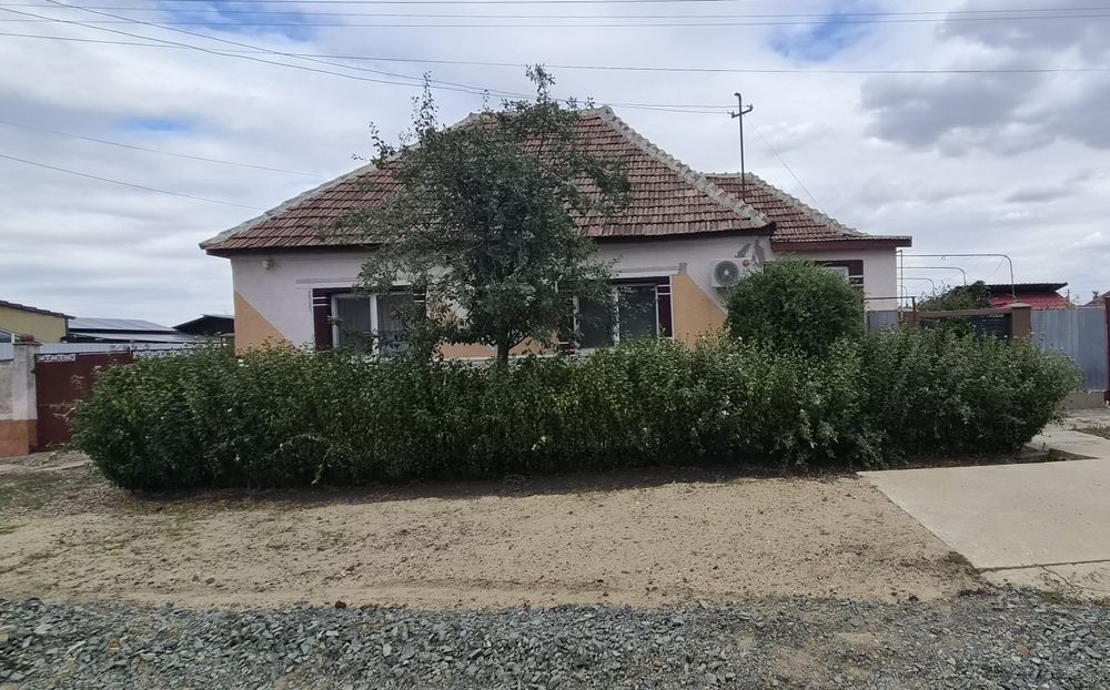 Casa De Vanzare Sofronea