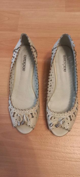 Туфли новые с открытым носиком