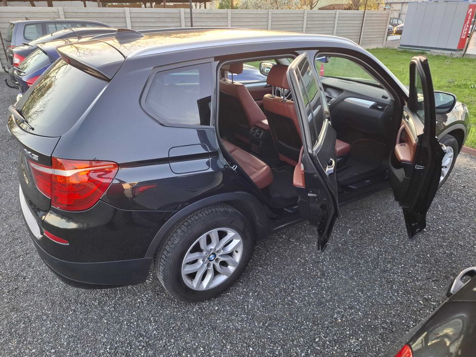 BMW X3,  2.0D , 4X4, AUTOMATA, Dotari aproape FULL