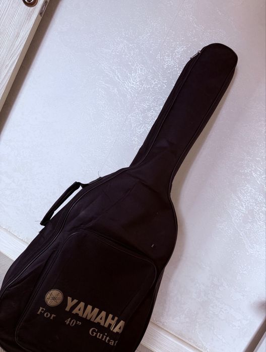 Гитара акустическая