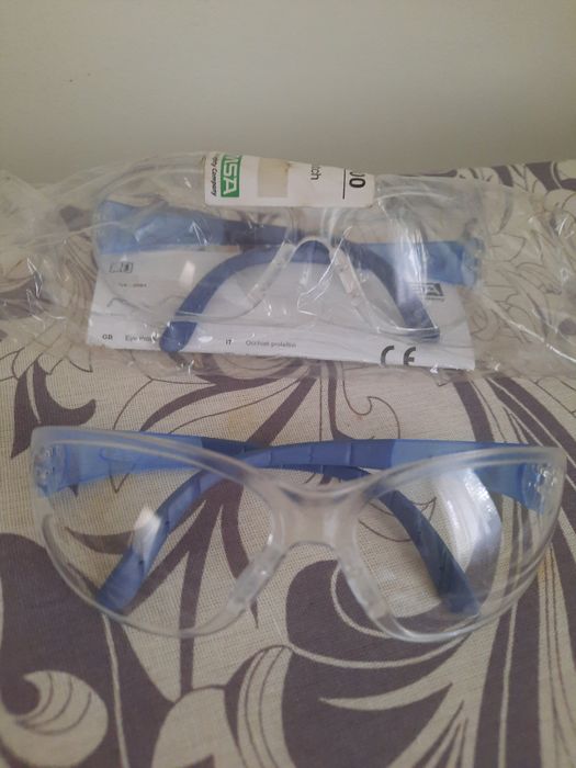 Защитные очки для тех.работ