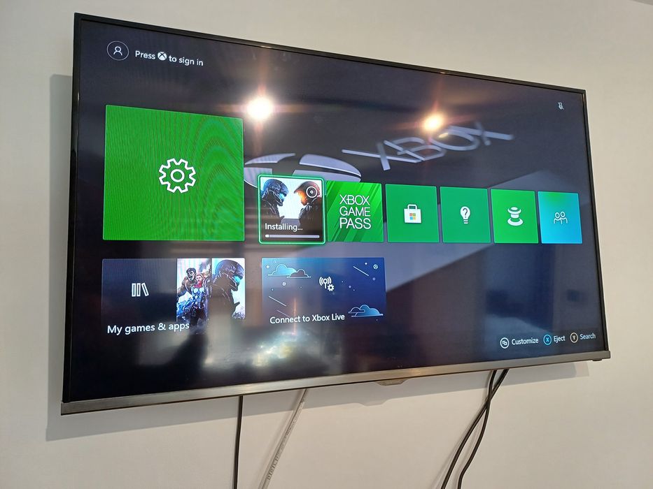 Consola Microsoft Xbox One 500GB Black + joc Halo 5