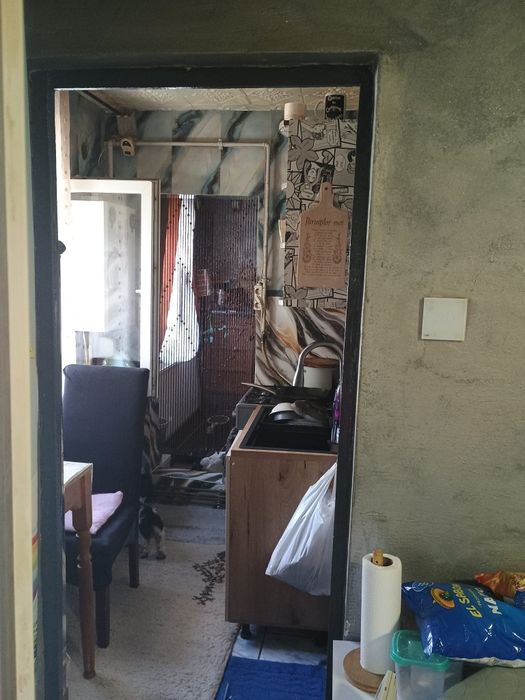 Garsonieră de vânzare