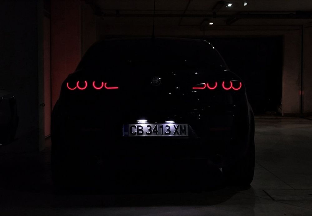 Custum Лед Стопове за Алфа Ромео 159