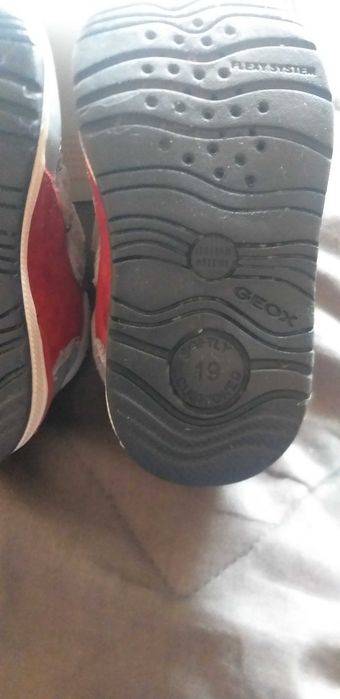 Pantofi sport "Geox" nr 19
