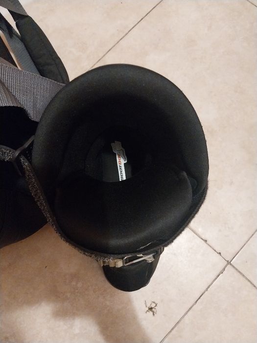 Ски обувки rossignol