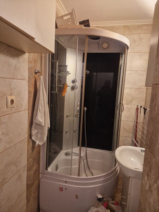 Garsonieta de vinzare