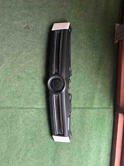 решетка радиаторна Fiat Panda 2003-2012г. #521SA