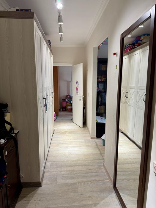 Продается 2 ком квартира