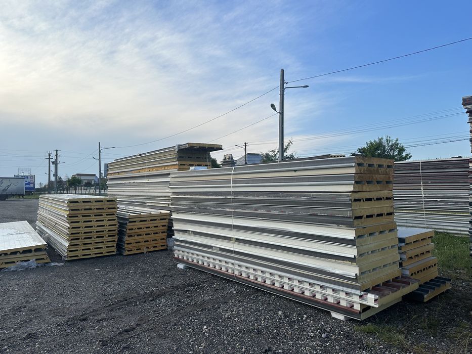 Panouri sandwich termoizolante