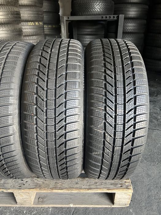 4 anvelope de iarna 215/55/17 Continental 8 mm DOT 2022!