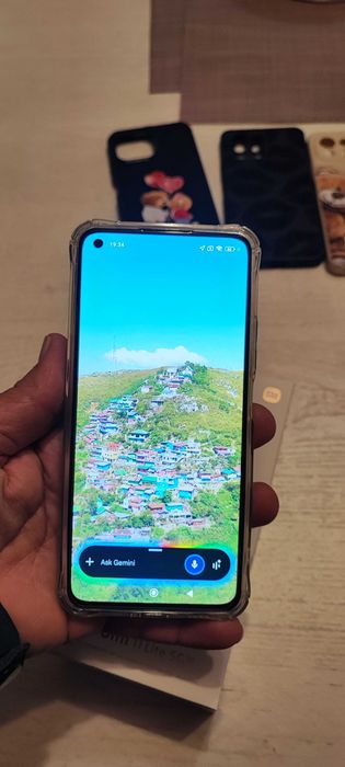 Продавам Xiaomi 11 lite 5G NE,dual sim,RAM 8GB+8GB,ROM 128GB-без забележки!