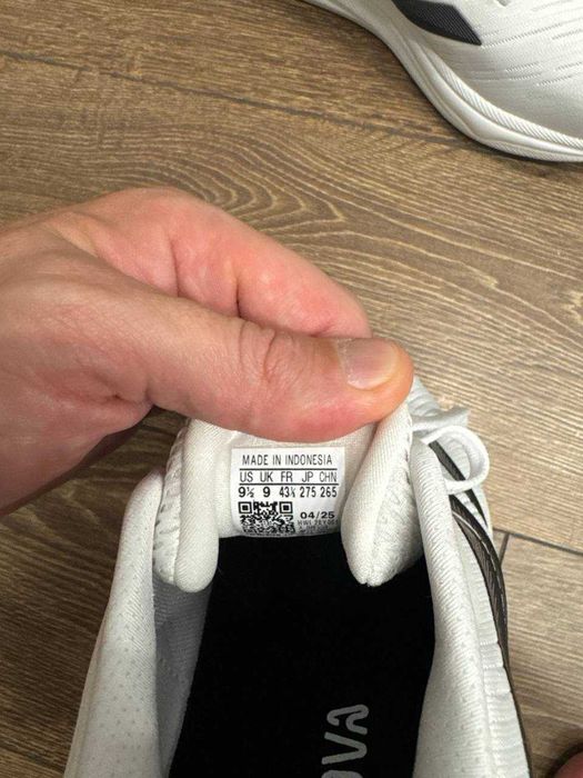 Кроссовки adidas Supernova, новые, 43 1/3
