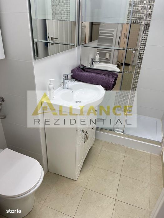 Garsoniera De Inchiriat - Piata Alba Iulia + Parcare -  600 Euro