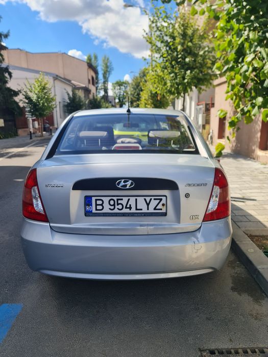 HYUNDAI Accent 2009 — imagine 2